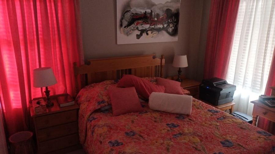 2 Bedroom Property for Sale in Paradise Coast Western Cape